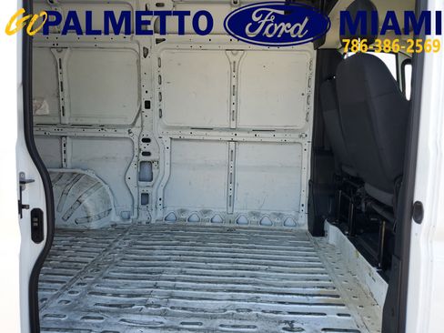 Used 2023 RAM ProMaster 2500 w/ Convenience Group image 8