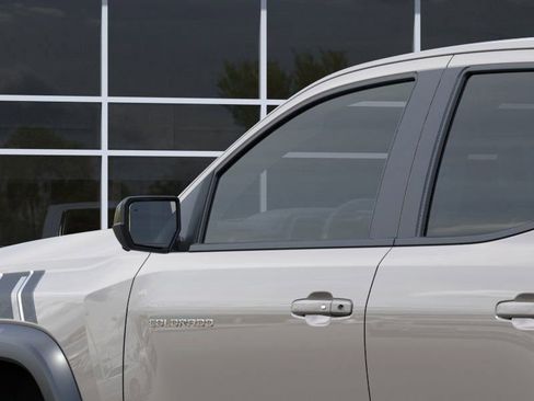 New 2026 Chevrolet Colorado ZR2 w/ Technology Package image 12