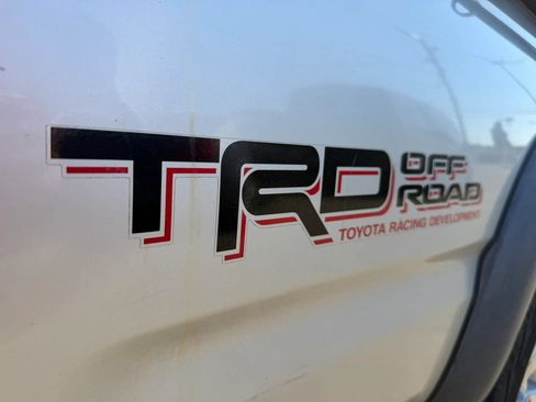 Used 2002 Toyota Tacoma PreRunner RWD image 22