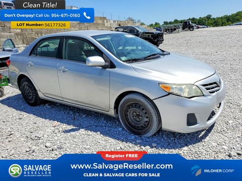 Used 2013 Toyota Corolla LE FWD image 5