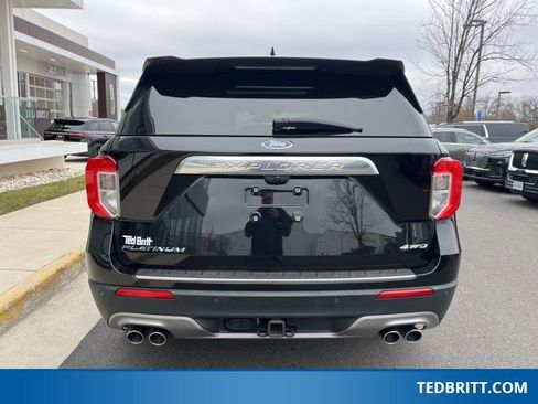 Certified 2022 Ford Explorer Platinum w/ Equipment Group 601A image 7