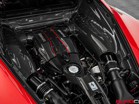 Used 2019 Ferrari 488 Pista Coupe RWD image 23