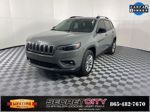 Used 2022 Jeep Cherokee Latitude Lux w/ Sun & Sound Group image 3