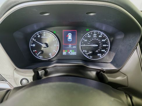 Used 2025 Subaru Outback Limited AWD/4WD image 19