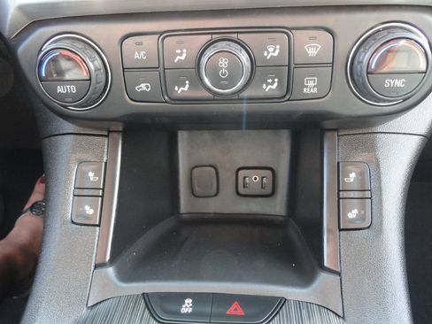 Used 2019 GMC Acadia SLT FWD image 24