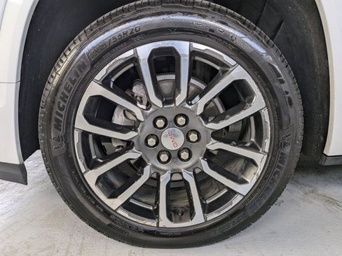 Used 2020 GMC Acadia Denali w/ Technology Package image 26