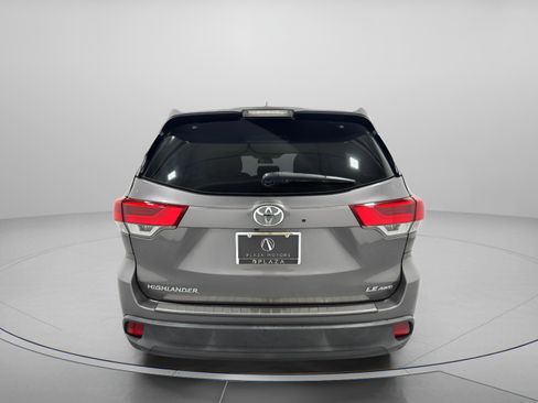 Used 2019 Toyota Highlander Plus image 4