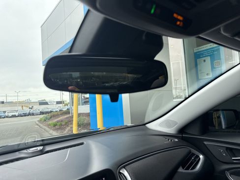 Used 2024 Chevrolet Malibu LT FWD image 29