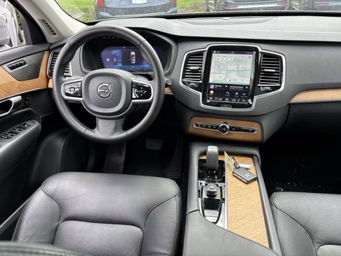 Used 2024 Volvo XC90 B6 Plus w/ Protection Package Premier AWD/4WD image 30