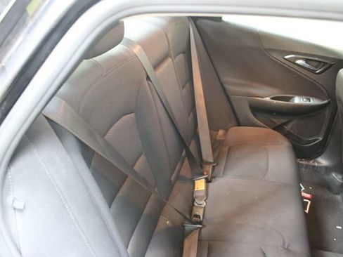 Used 2022 Chevrolet Malibu LT w/ Redline Edition FWD image 9