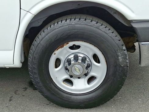 Used 2014 Chevrolet Express 3500 LT w/ LT Preferred Equipment Group RWD image 10