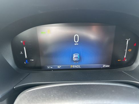 Used 2025 Ford Escape ST-Line w/ Equipment Group 301A image 9