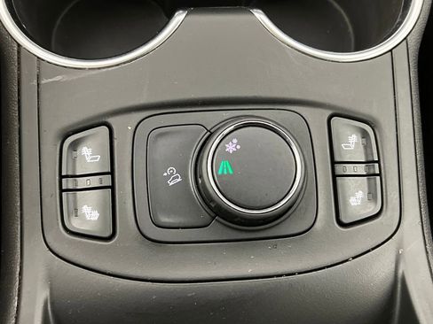 Used 2019 GMC Terrain SLE w/ Driver Convenience Package image 14