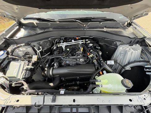 New 2026 Ford Explorer Active w/ Active Comfort Package image 15