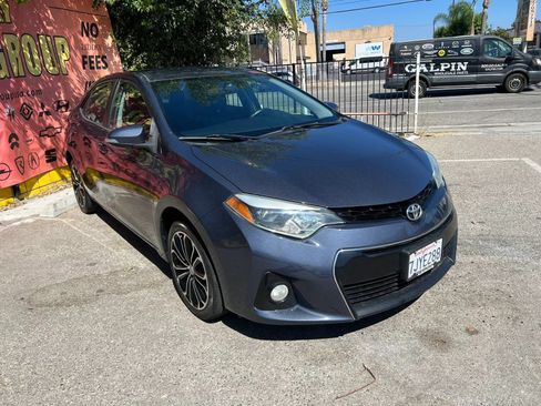 Used 2015 Toyota Corolla S FWD image 3