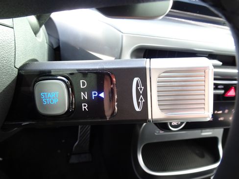 New 2026 Hyundai Ioniq 9 Calligraphy image 17