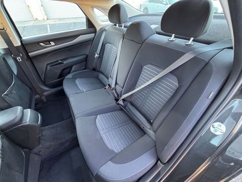 Used 2025 Kia K5 LXS image 37