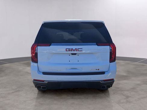 Used 2025 GMC Yukon AT4 w/ AT4 Premium Package AWD/4WD image 5