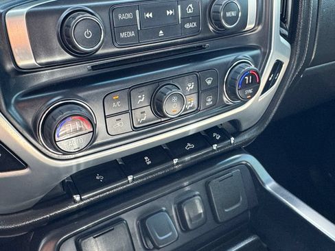 Used 2015 GMC Sierra 1500 SLT w/ SLT Crew Cab Value Package AWD/4WD image 24