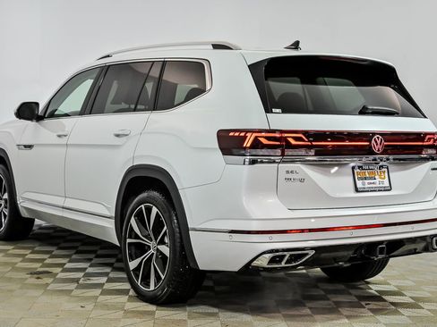 Used 2025 Volkswagen Atlas SEL Premium R-Line image 6