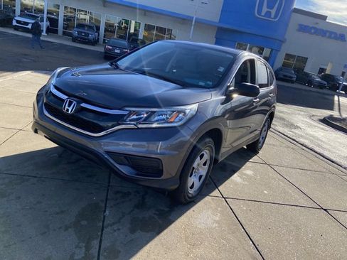 Used 2016 Honda CR-V LX image 4
