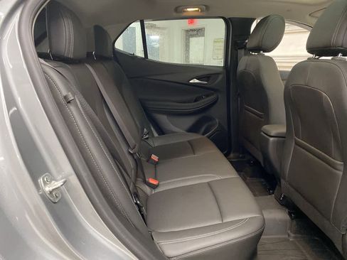 Used 2024 Buick Encore GX Sport Touring w/ Experience Buick Package image 18