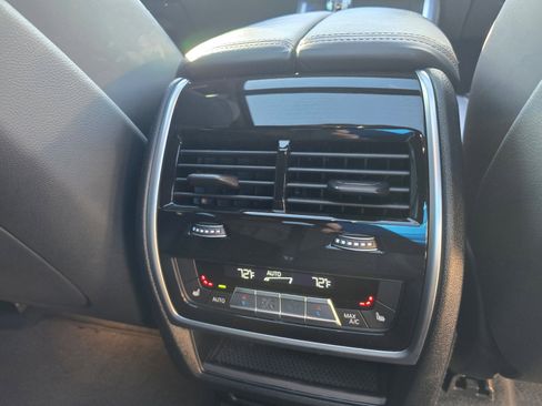 Used 2023 BMW X6 M50i w/ Executive Package image 24