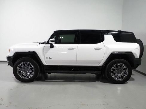 Used 2025 GMC Hummer EV 3X AWD/4WD image 9