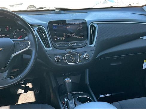 Used 2020 Chevrolet Malibu RS w/ LPO, Convenience Package 2 image 8