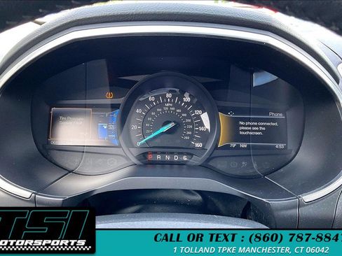 Used 2018 Ford Edge Titanium w/ Equipment Group 302A AWD/4WD image 17