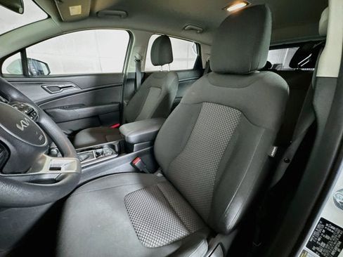 Certified 2023 Kia Sportage LX AWD/4WD image 20