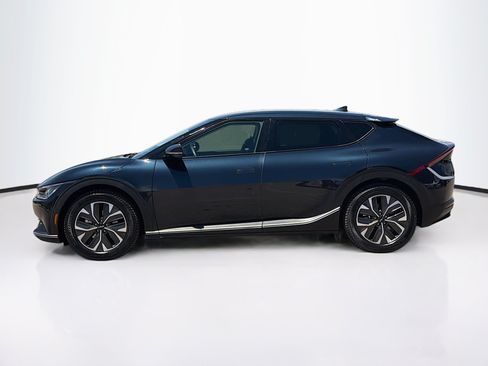 Used 2024 Kia EV6 Light AWD/4WD image 4