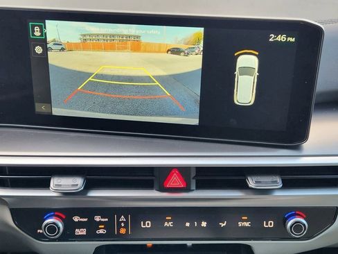 New 2026 Kia Sorento S FWD image 12