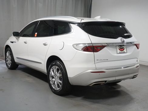 Used 2022 Buick Enclave Premium w/ Experience Buick Package FWD image 6
