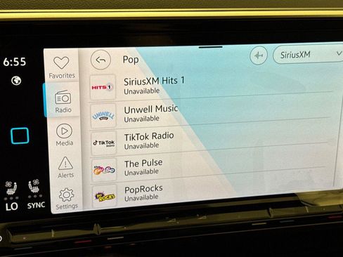 New 2026 Volkswagen Atlas SE image 18