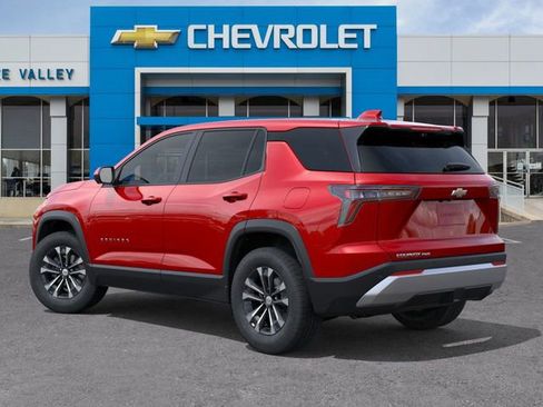 New 2026 Chevrolet Equinox LT image 3