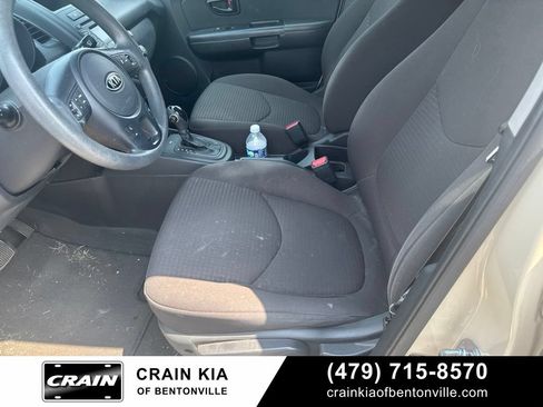 Used 2012 Kia Soul FWD image 28