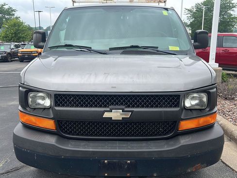 Used 2012 Chevrolet Express 1500 RWD image 33
