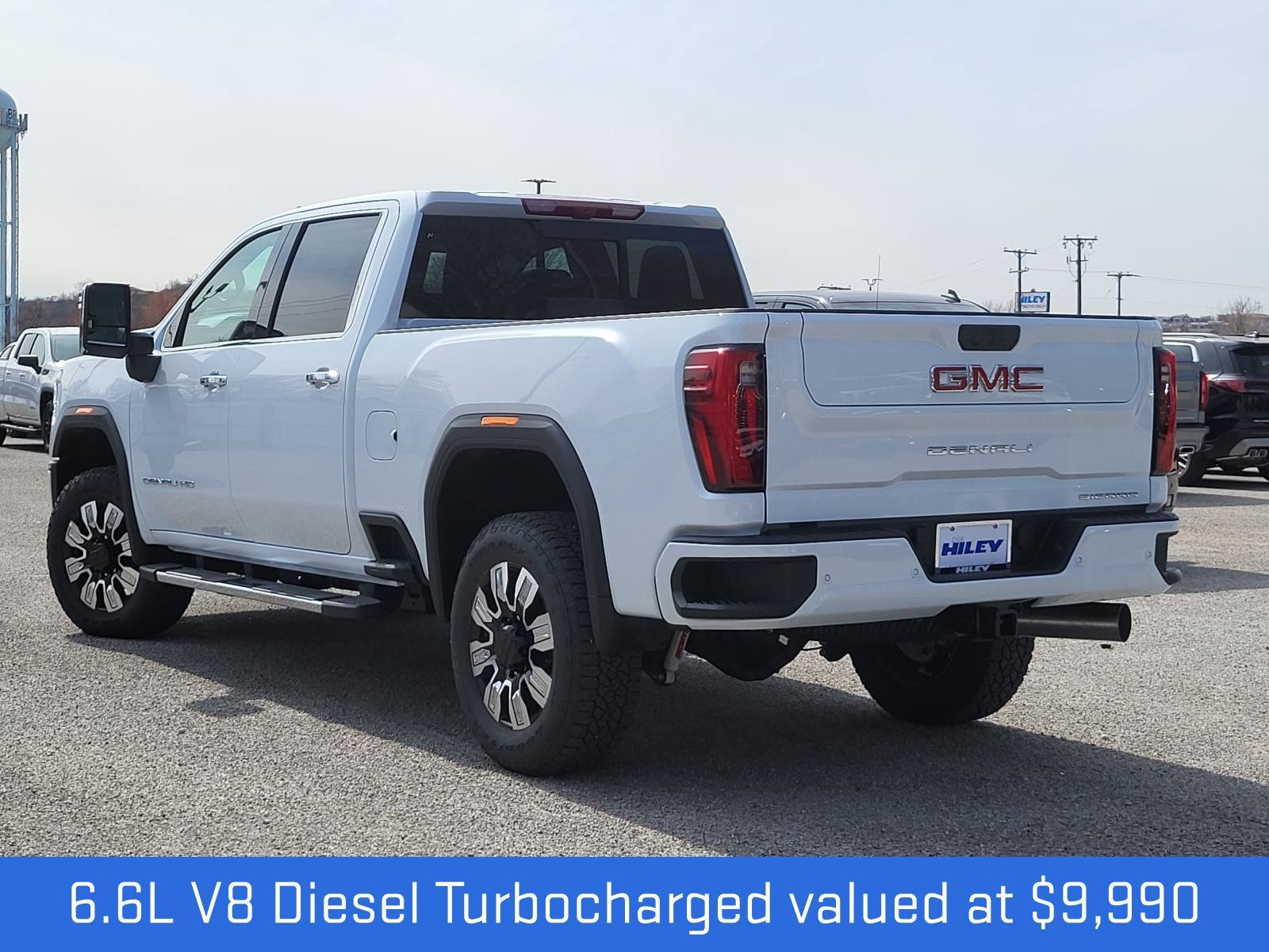 New 2026 GMC Sierra 2500 Denali w/ Denali Reserve Package AWD/4WD image 3