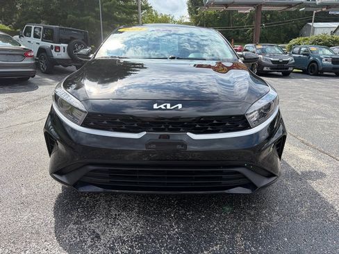 Used 2024 Kia Forte LXS FWD image 4