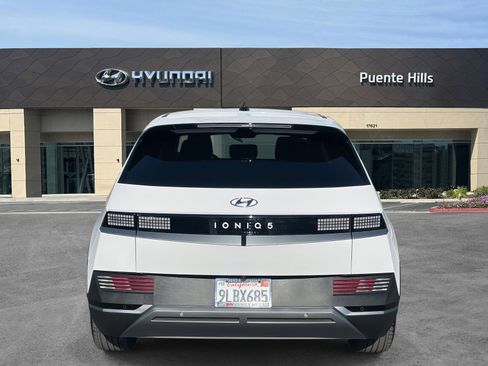 Certified 2024 Hyundai Ioniq 5 SEL image 5