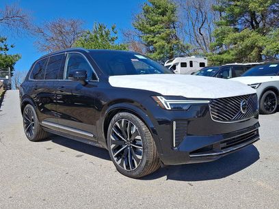 New 2026 Volvo XC90 T8 Ultra w/ Protection Package