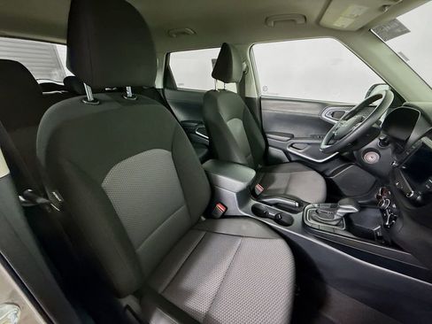 Used 2024 Kia Soul LX w/ Option Group 015 image 25