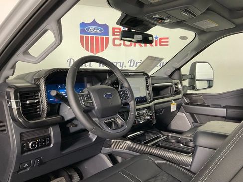 New 2026 Ford F250 Lariat w/ Black Appearance Package AWD/4WD image 13
