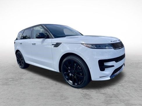 New 2026 Land Rover Range Rover Sport Dynamic SE AWD/4WD image 3