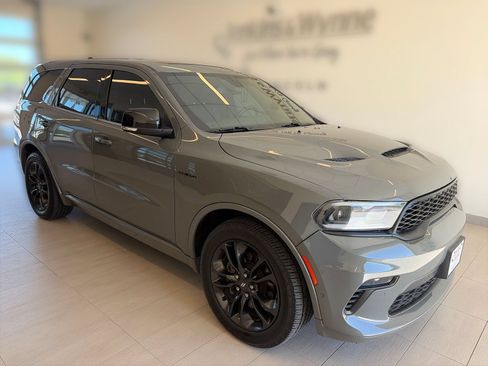 Used 2021 Dodge Durango R/T w/ Blacktop Package AWD/4WD image 4