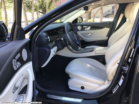 Used 2022 Mercedes-Benz E 450 4MATIC Sedan image 8