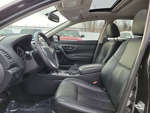 Used 2018 Nissan Altima 2.5 SL w/ 2.5 SL Technology Package image 15