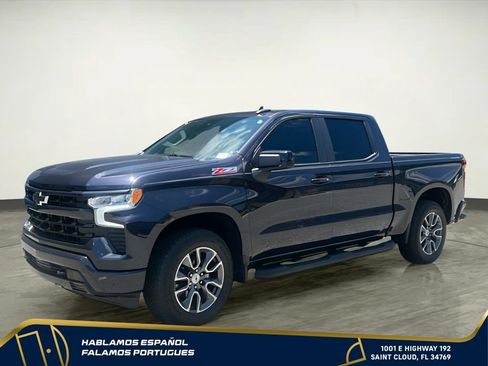 Used 2024 Chevrolet Silverado 1500 RST w/ Z71 Off-Road Package AWD/4WD image 2