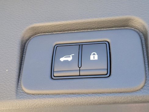 New 2026 Nissan Rogue Platinum AWD/4WD image 14
